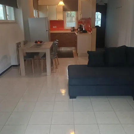 Nikitas & Loft Lägenhet