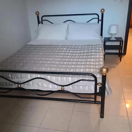 Apartment Nikitas & Loft