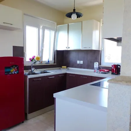 Lägenhet Nikitas & Loft