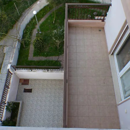 Nikitas & Loft * Kosz